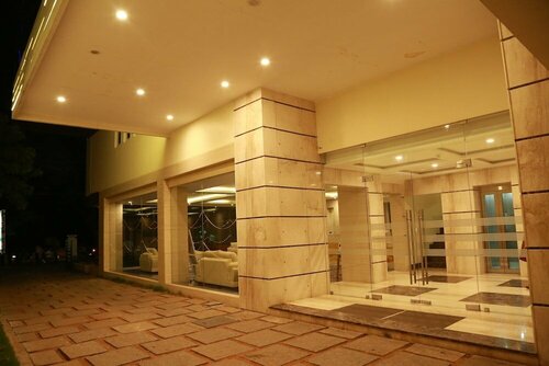 Внешний вид отеля Hotel Himalayaa в Тируваннамалае, фото 5