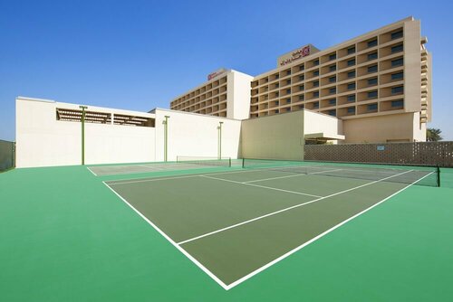 Гостиница Hilton Garden Inn Ras Al Khaimah в Рас-эль-Хайме