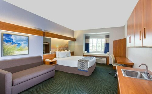 Гостиница Microtel Inn & Suites by Wyndham Port Charlotte в Порт-Шарлотте