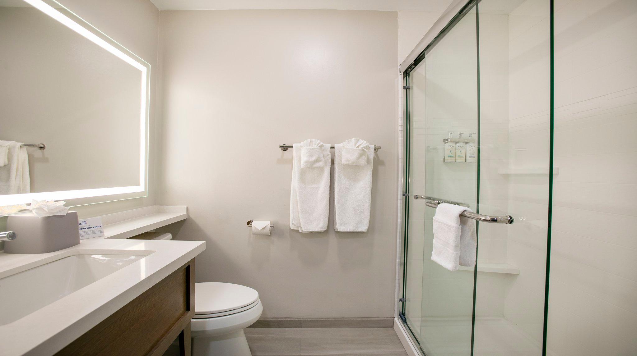 Фото Holiday Inn Express North Palm Beach-Oceanview, an Ihg Hotel