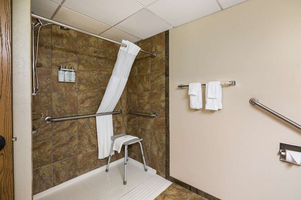 Фото Revel Hotel Minot, SureStay Collection by Best Western