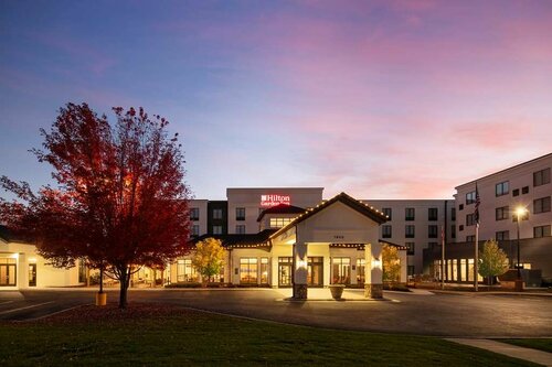 Гостиница Hilton Garden Inn Kalispell в Калиспелле