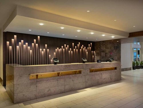 Гостиница Hilton Indianapolis Hotel & Suites в Индианаполисе