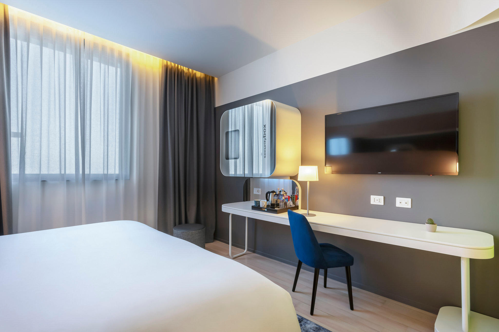 Фото Voco Milan - Fiere, an Ihg Hotel