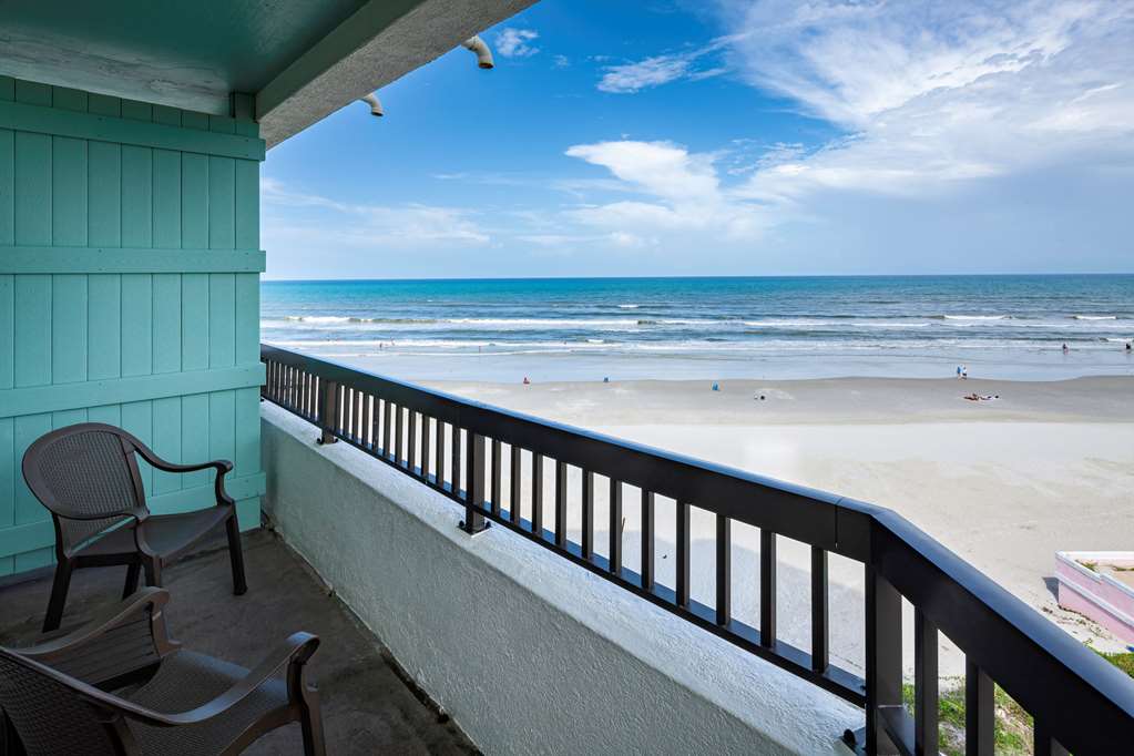 Фото Best Western New Smyrna Beach Hotel & Suites