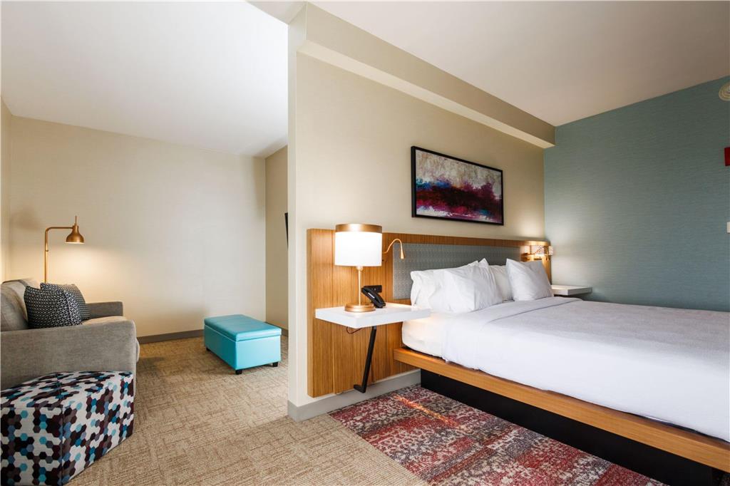 Фото Hilton Garden Inn New York/Staten Island