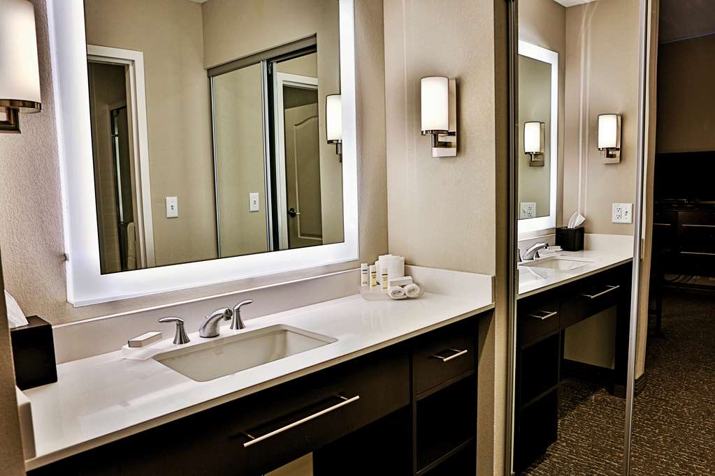 Фото Homewood Suites by Hilton Asheville-Tunnel Road