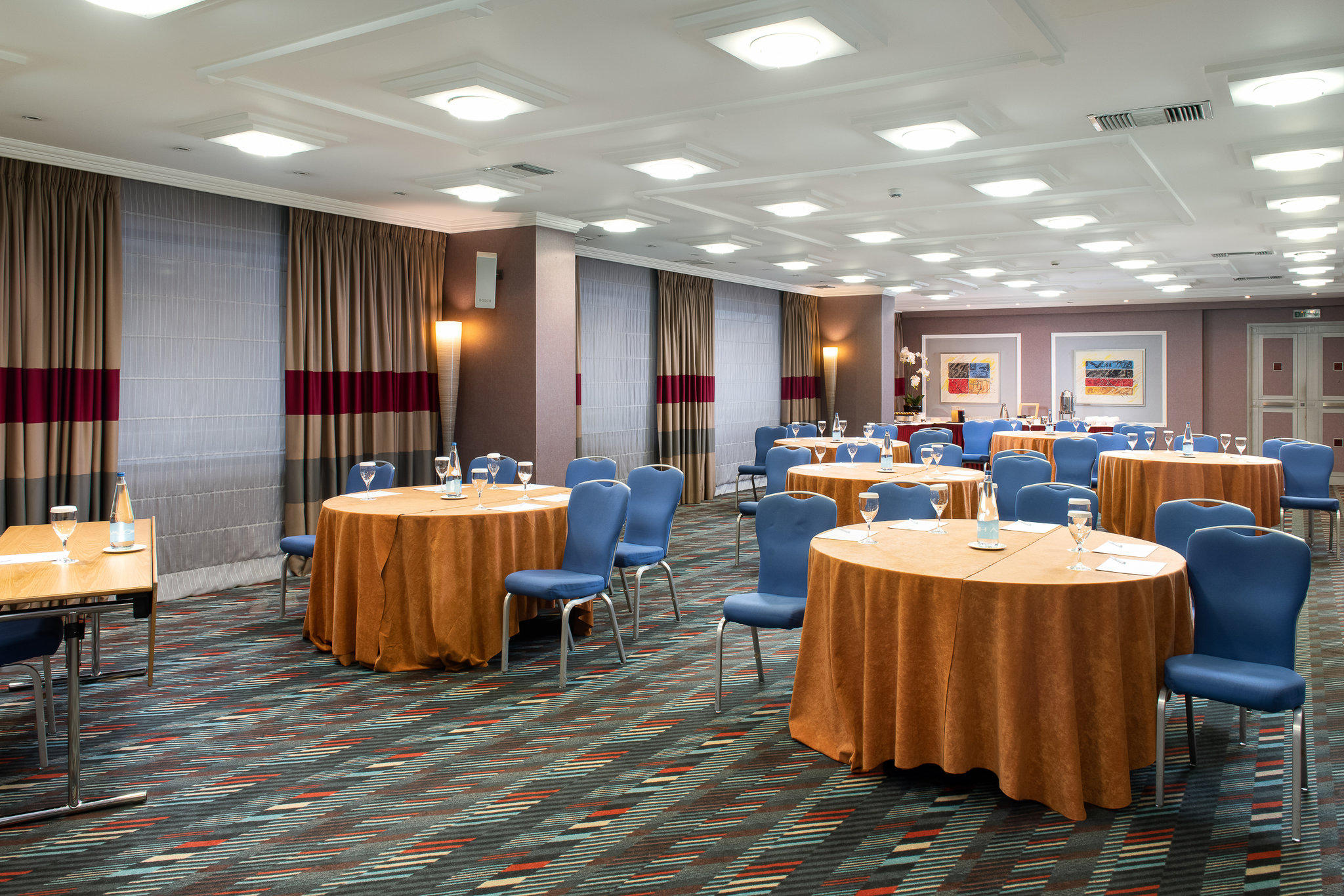 Фото Crowne Plaza Athens City Centre