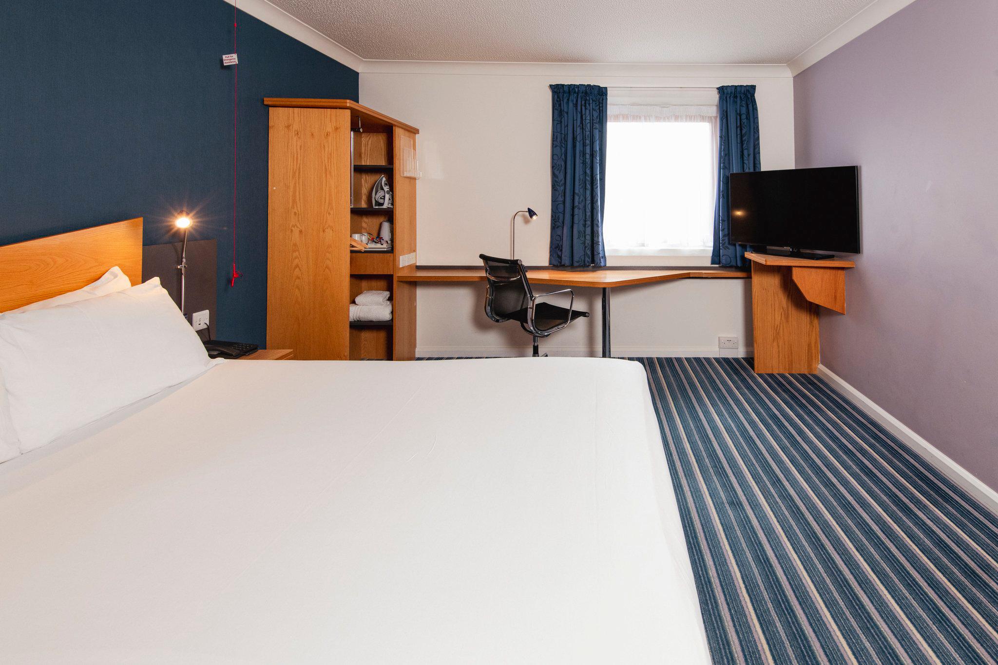 Фото Holiday Inn Express Bristol City Centre by IHG
