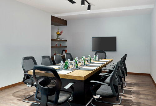 Гостиница Staybridge Suites - Doha Lusail, an IHG Hotel в Эд-Дайиане