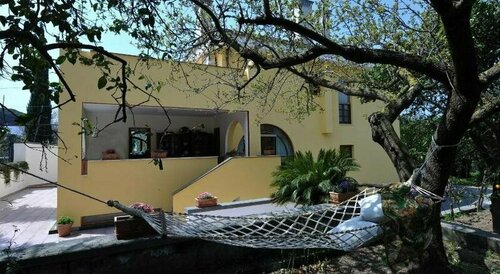 Гостиница La Gaggia Guest House в Масса-Лубренсе