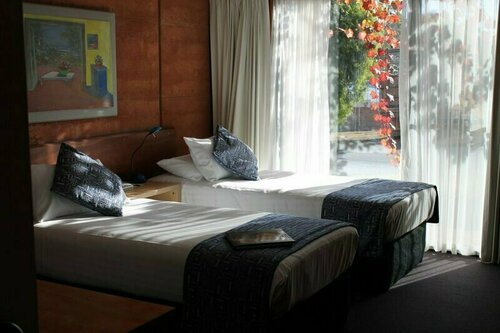 Гостиница Best Western Pemberton Hotel в Пембертоне