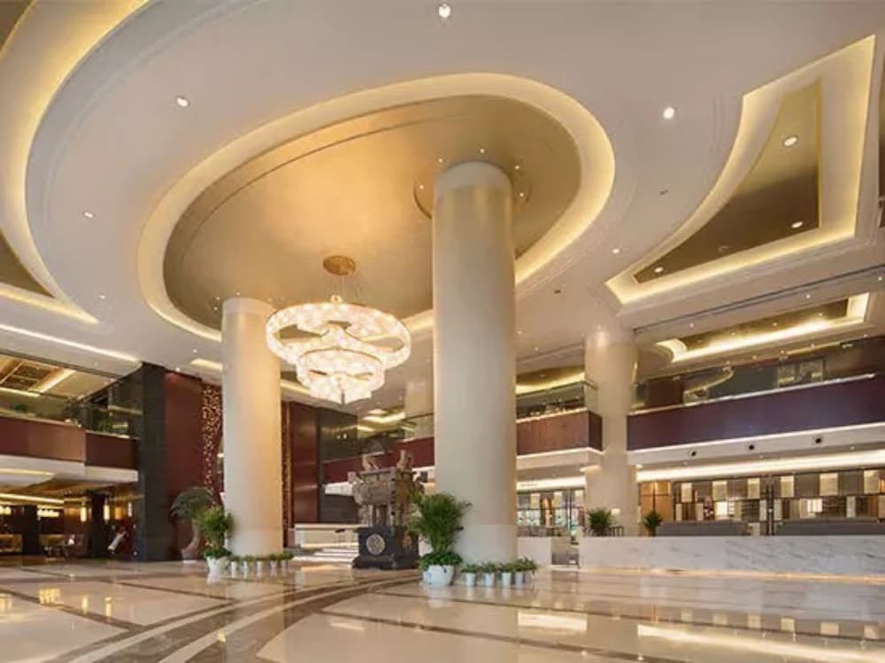 Фото Maison New Century Hotel Cixi