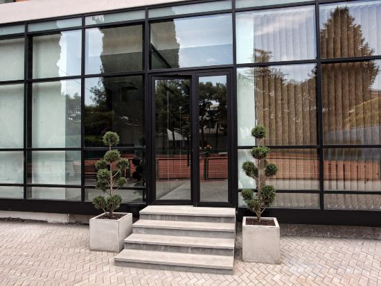 Фото L. M Club Hotel