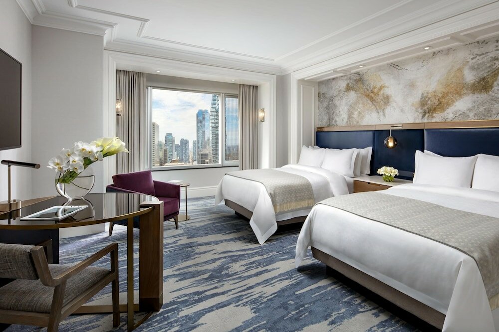Фото The St. Regis Toronto