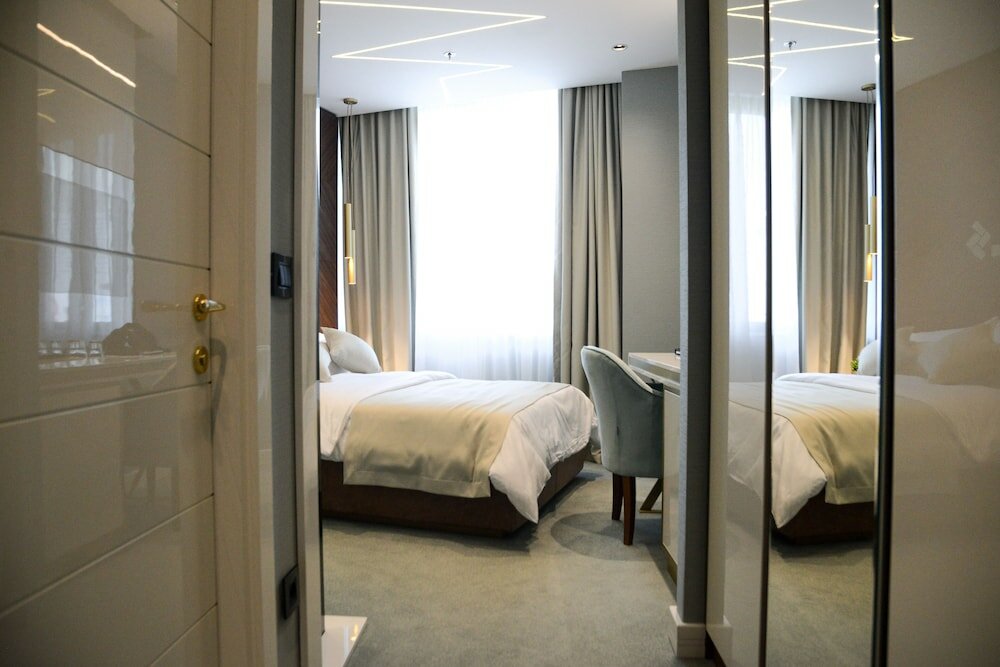 Фото Pupin Hotel