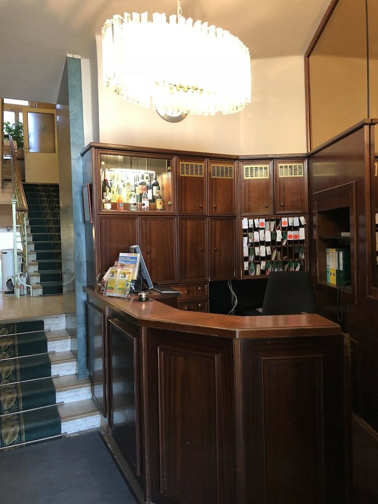 Фото Hotel Goldene Spinne