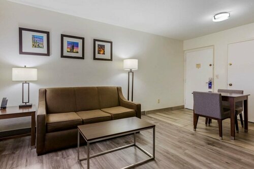 Гостиница Comfort Suites at Sabino Canyon в Тусоне