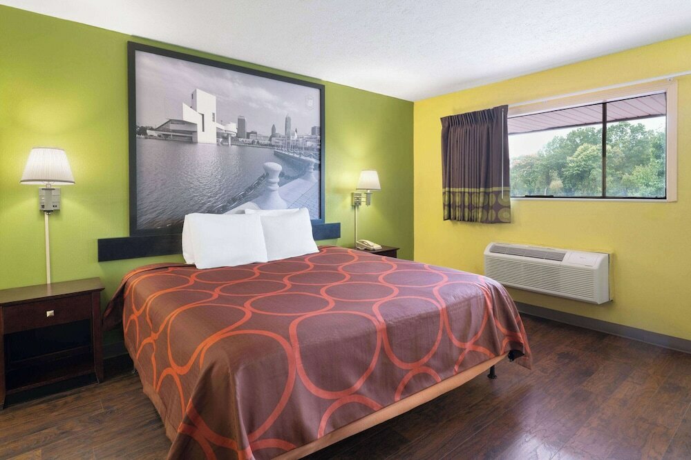 Фото Super 8 by Wyndham Youngstown/Girard