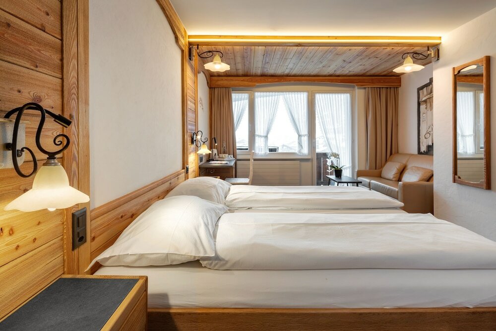Фото Hotel Antika