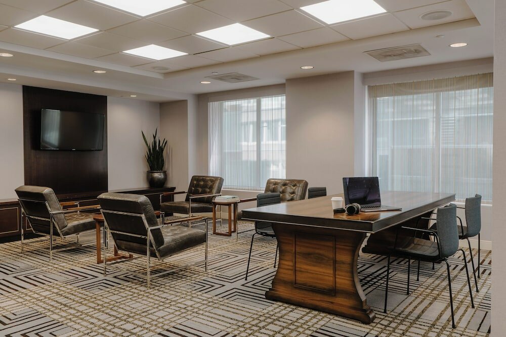 Фото Club Quarters Hotel in Washington Dc