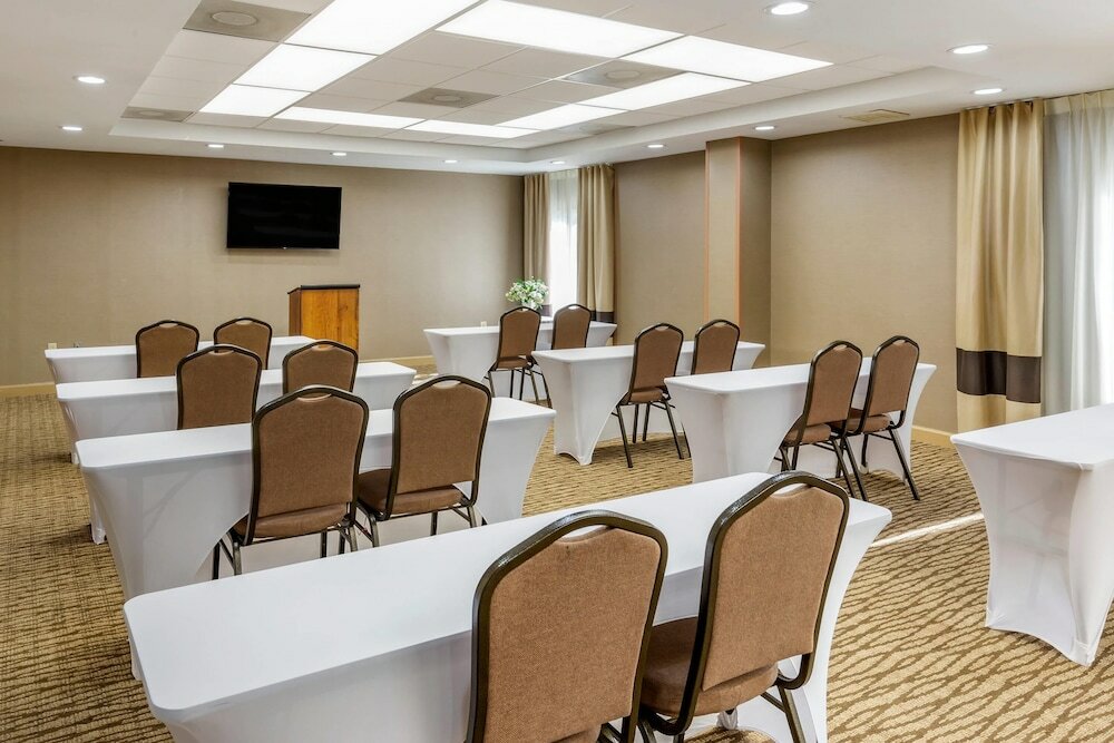 Фото Comfort Inn Greensboro - Kernersville