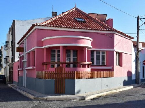 Внешний вид отеля Mercearia d'Alegria Boutique B&b в Пенише, фото 1