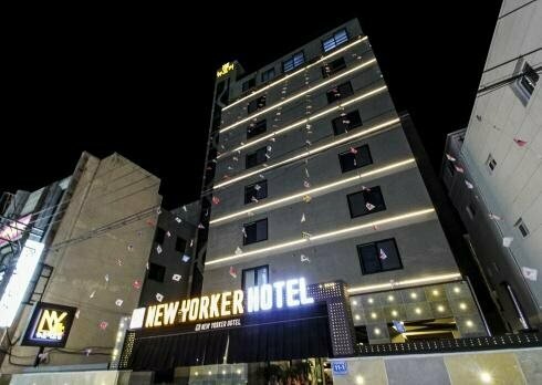 Гостиница New Yorker Hotel в Кенсан-Намдо