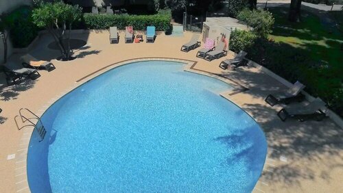 Гостиница Resideal Premium Cannes в Каннах