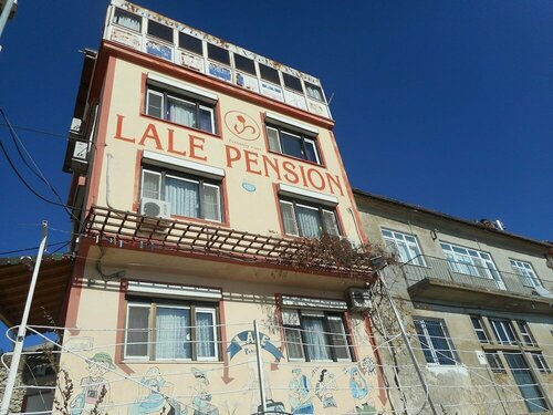 Хостел Lale Pension в Ялваче