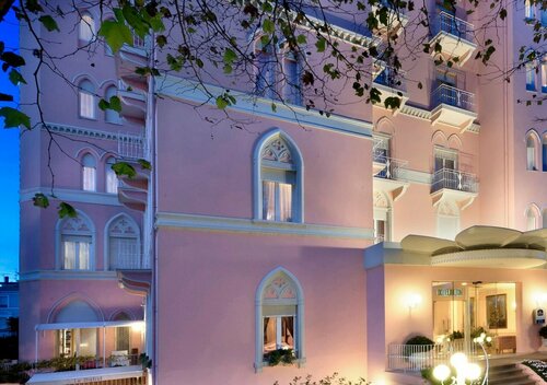 Гостиница Hotel Milton Rimini в Римини