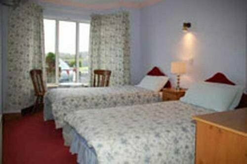 Гостиница Seashore Lodge в Голуэй