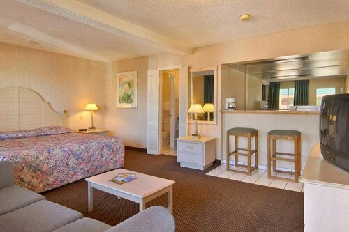 Гостиница Tree Inn & Suites Albuquerque в Штате Нью-Мексико