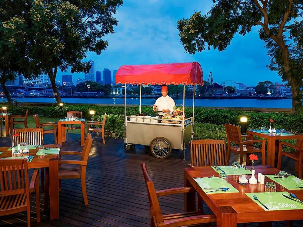 Фото Ibis Bangkok Riverside