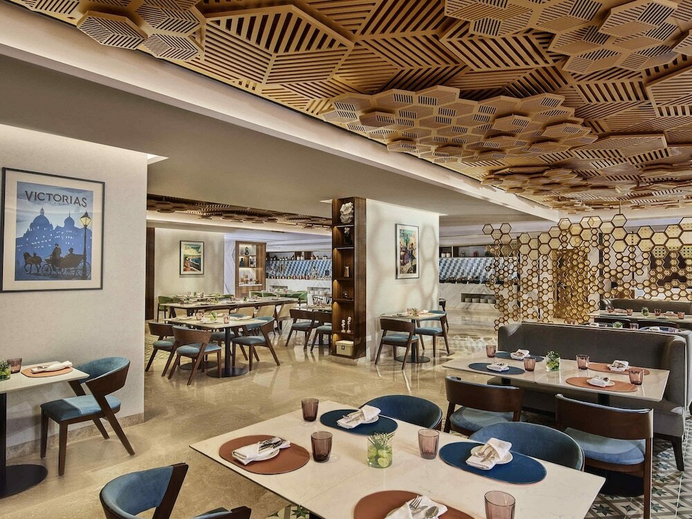 Фото Novotel Mumbai International Airport