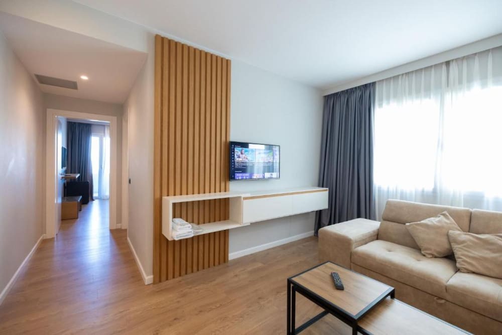 Фото Duka Hotel
