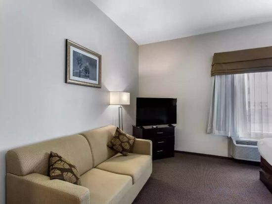 Фото Mainstay Suites