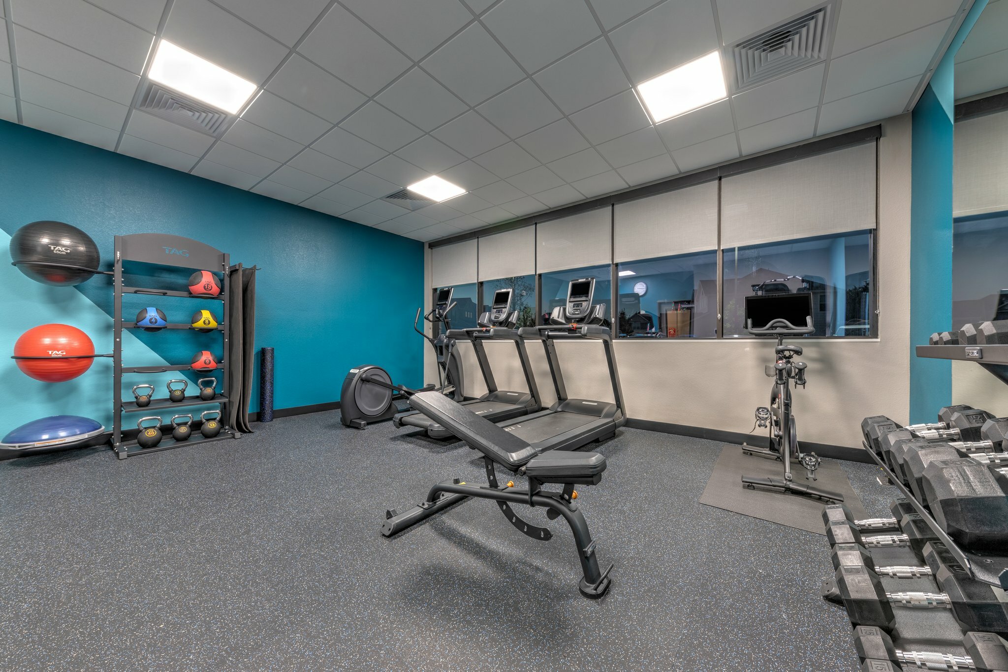 Фото Avid Hotels Austin Nw Lakeline, an Ihg Hotel