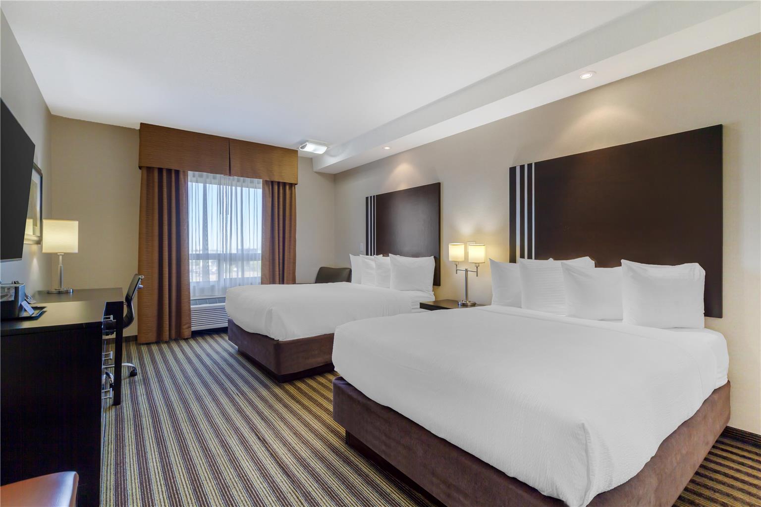 Фото Best Western Plus Sherwood Park