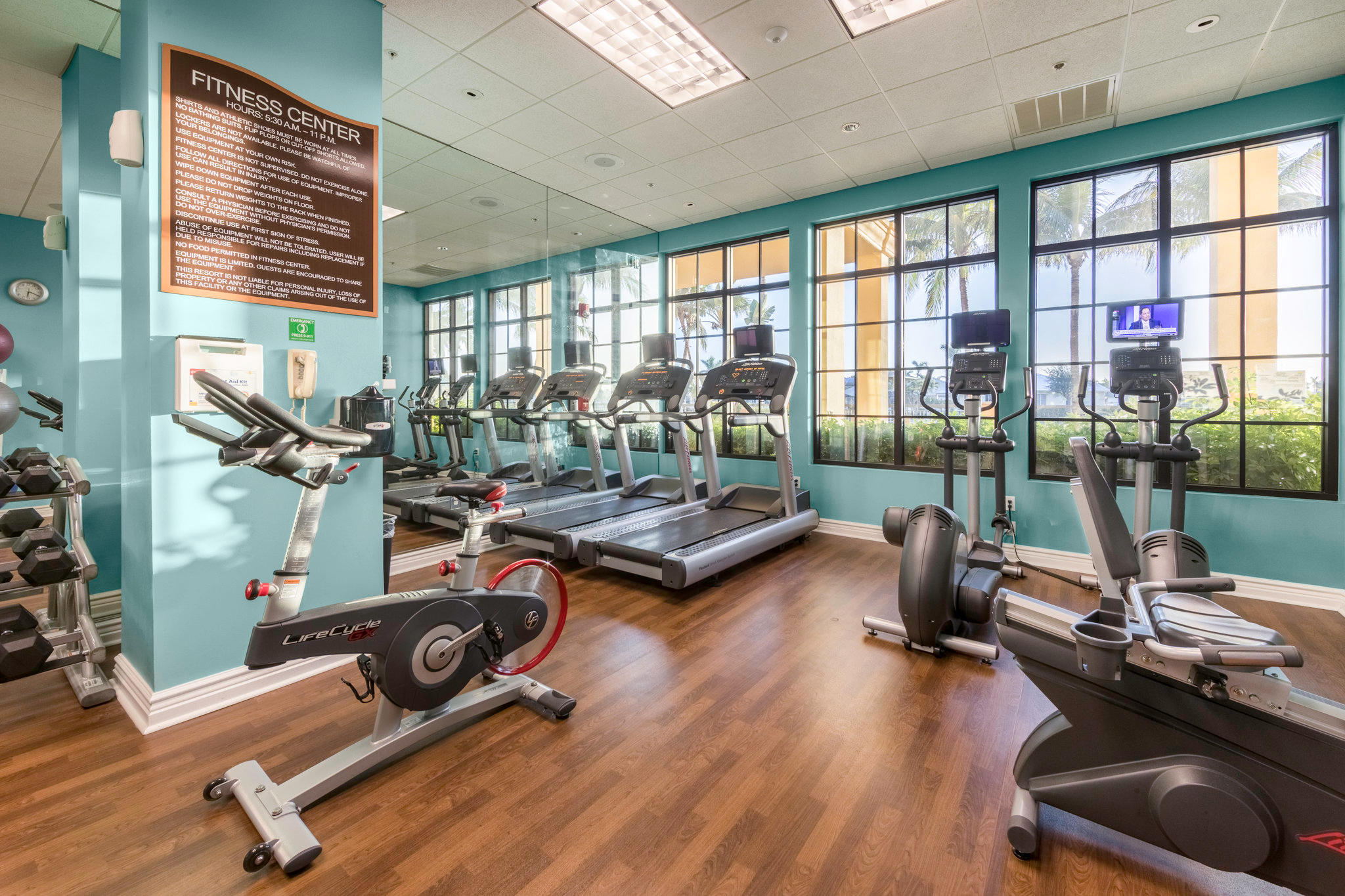 Фото Holiday Inn Club Vacations Sunset Cove Resort, an Ihg Hotel