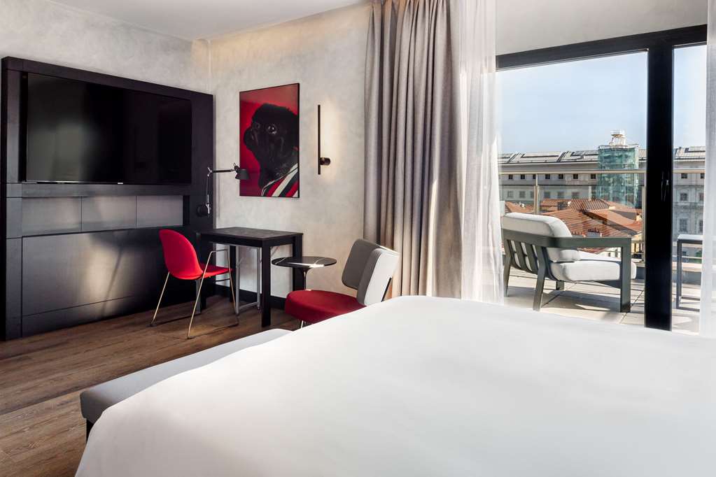 Фото Radisson Red Madrid