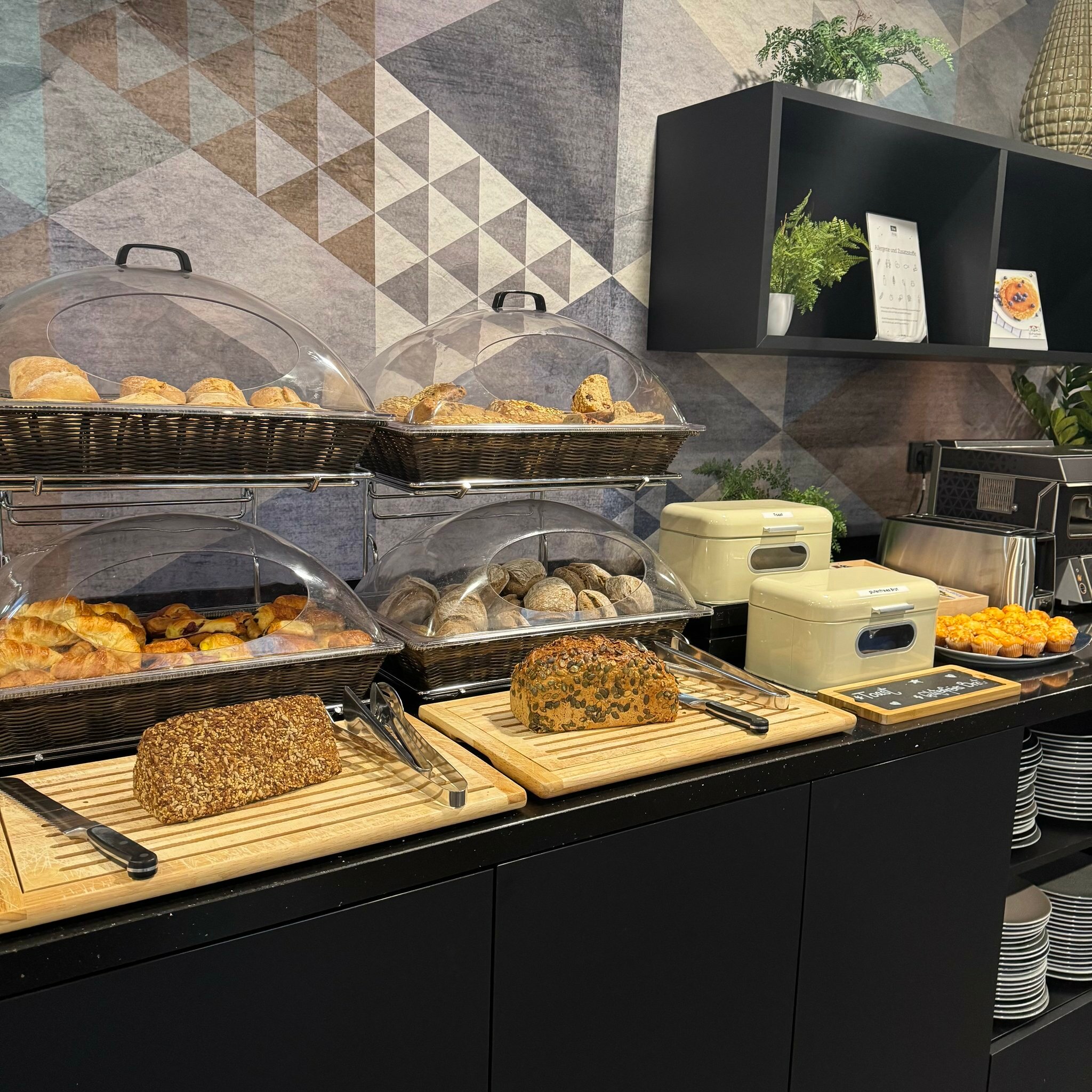 Фото The niu Ridge