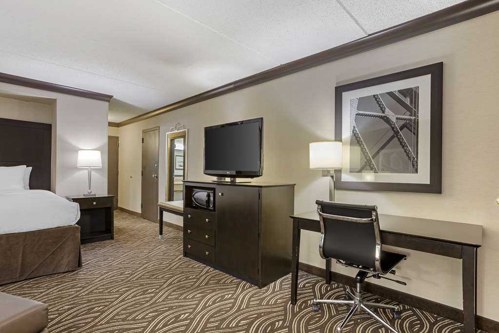 Фото Best Western Plus Kingston Hotel And Conference Center