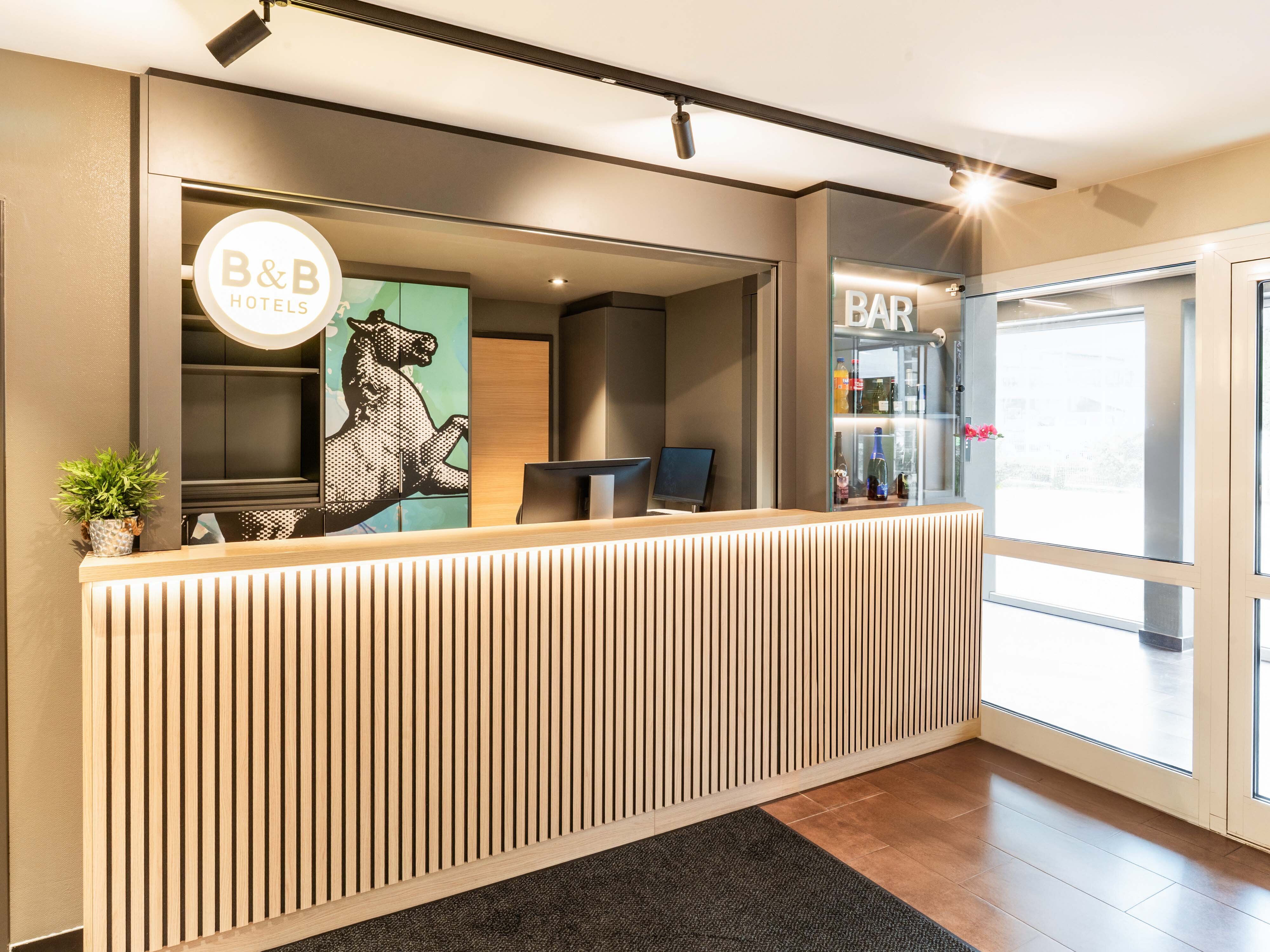 Фото B&b Hotel Hannover-Lahe