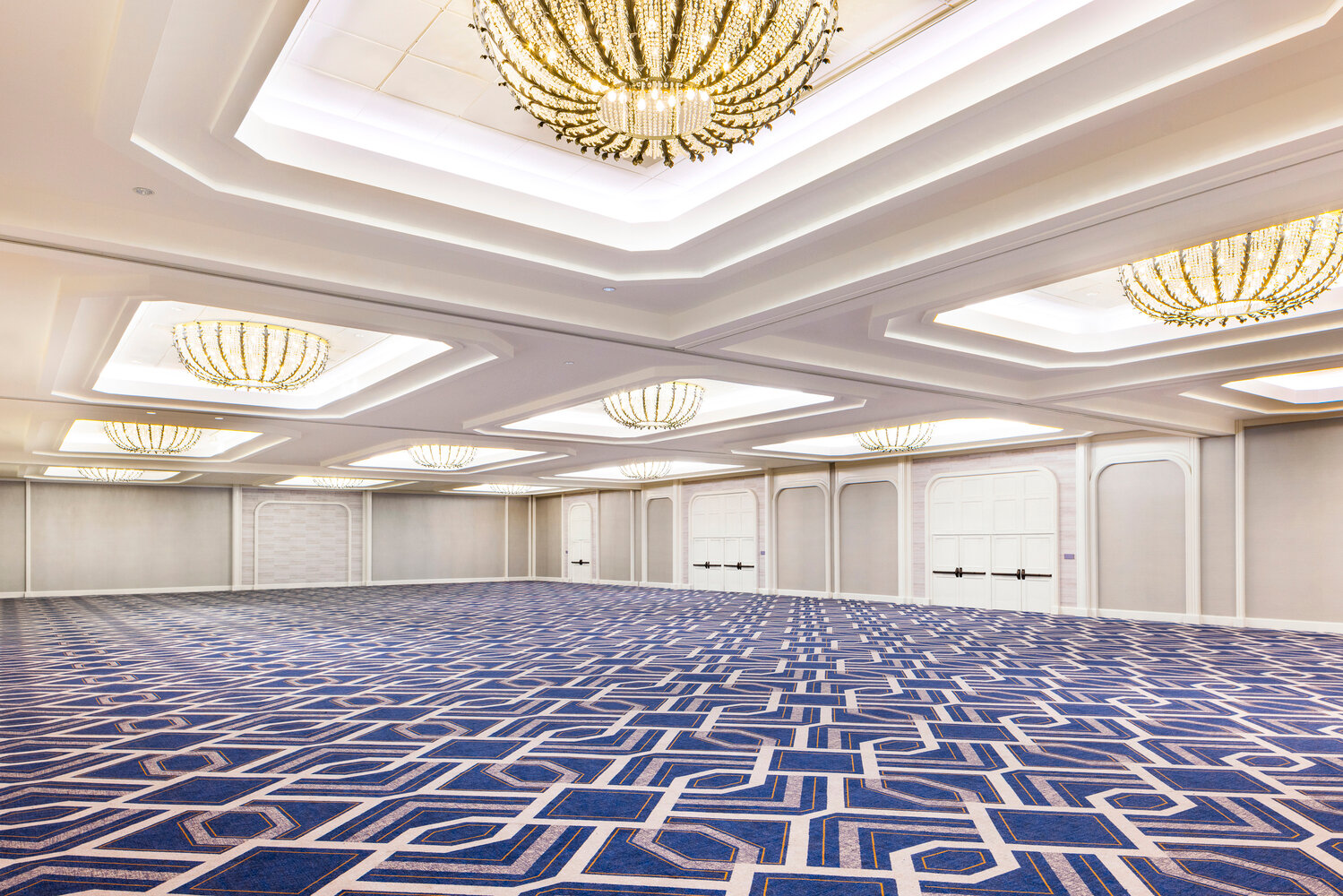 Фото Omni Las Colinas Hotel