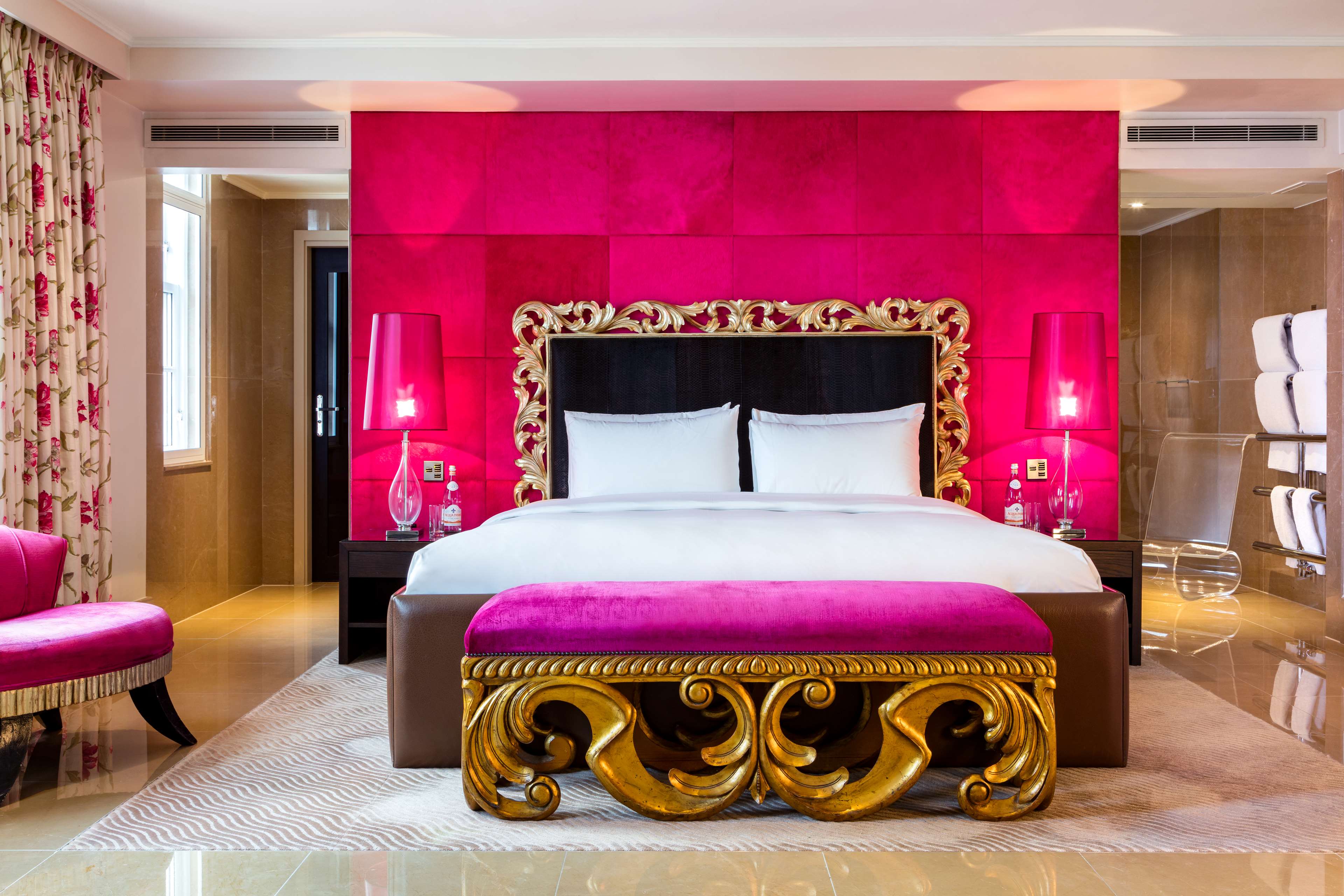 Фото The May Fair, A Radisson Collection Hotel, Mayfair London