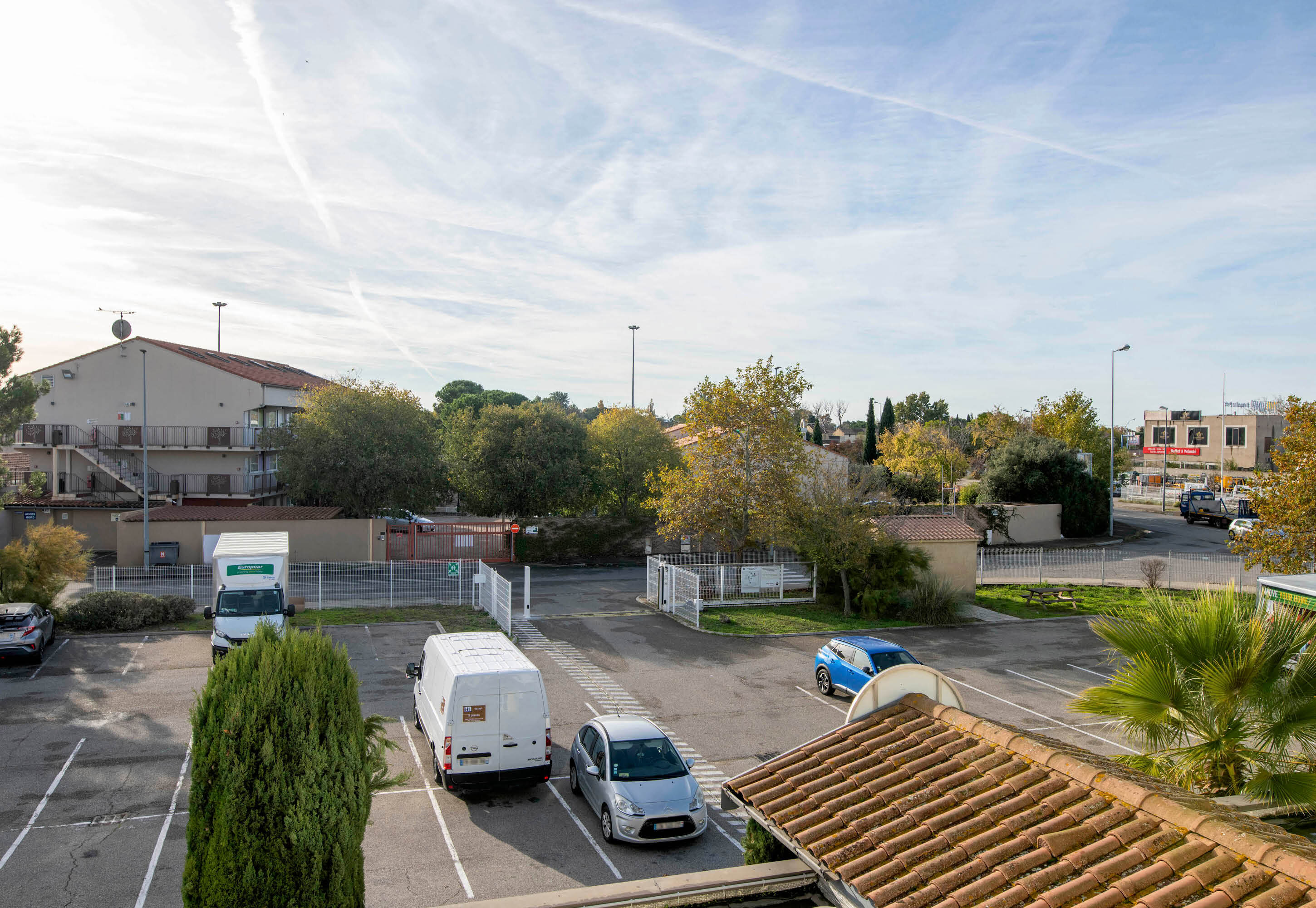 Фото B&b Hotel Avignon - 1