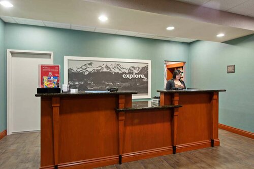 Гостиница Hampton Inn & Suites Clovis-Airport North в Кловисе