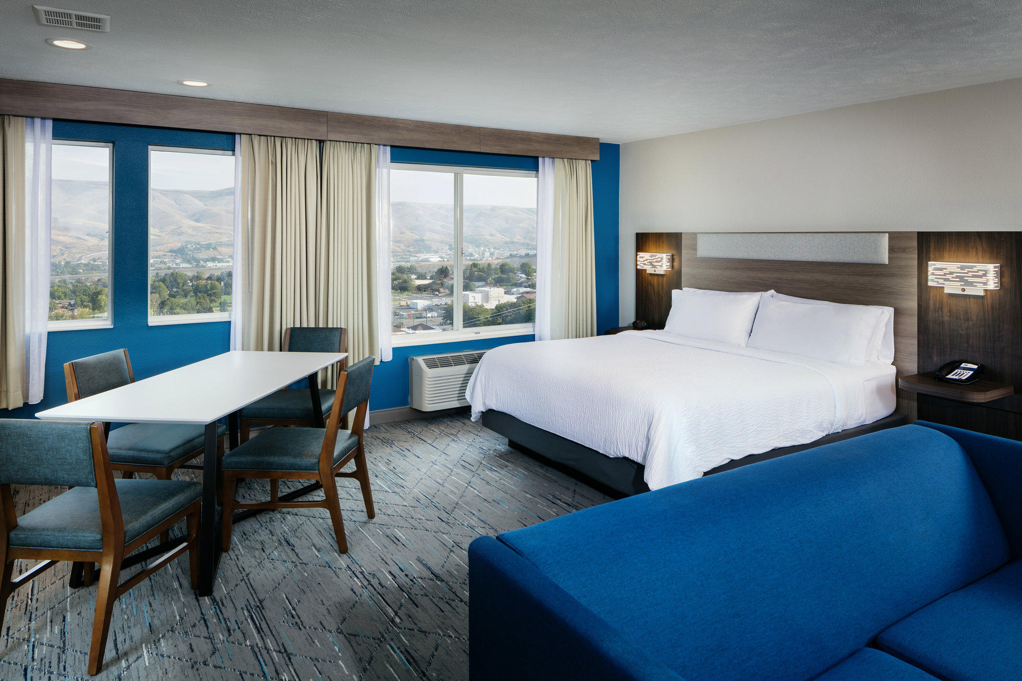Фото Holiday Inn Express Lewiston, an Ihg Hotel