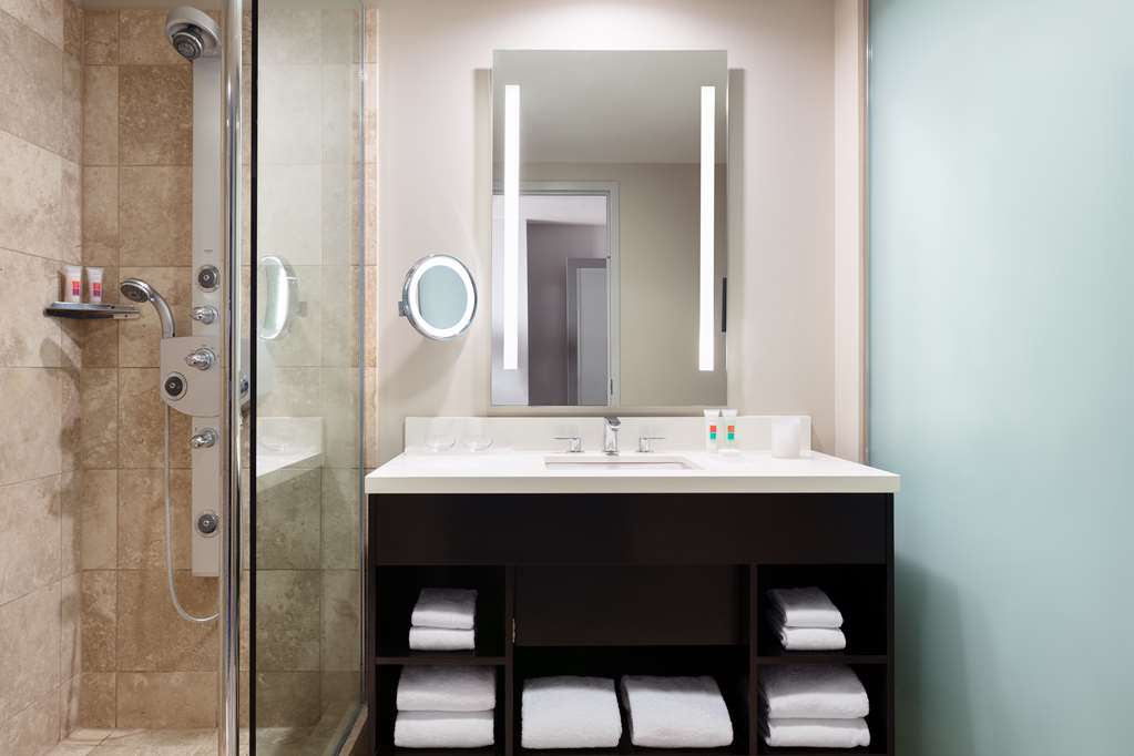 Фото Loews Minneapolis Hotel